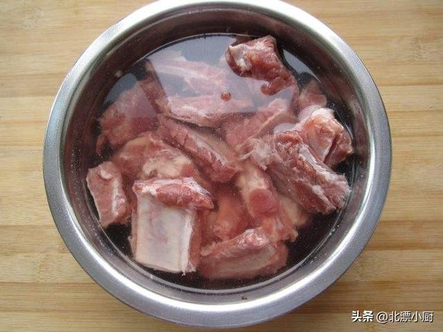 怎样炖排骨才好吃，清炖排骨怎么炖好吃还烂肉嫩