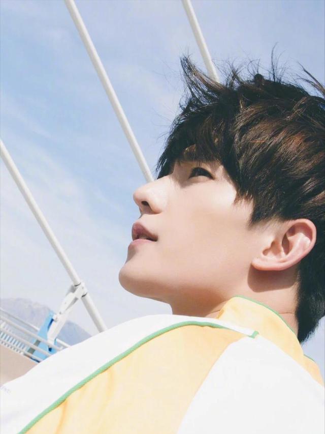 杨洋参加的综艺，杨洋参加过的综艺节目意外中毒（再不进组《花少5》就是你的归宿）