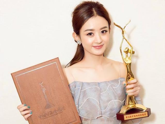 原来赵丽颖是这样错过陈晓的，原来赵丽颖是这样错过陈晓的