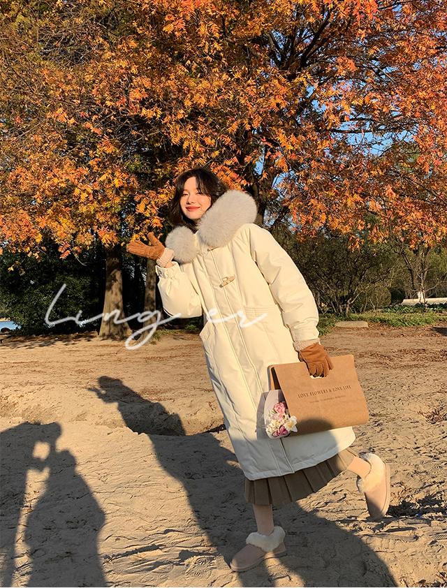 今年冬季流行什么样的羽绒服，羽绒服“肿一点”才好看