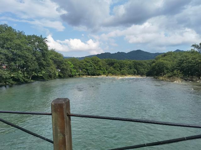 贵州铜仁梵净山，贵州铜仁梵净山风景区攻略（贵州省铜仁市梵净山风景区）