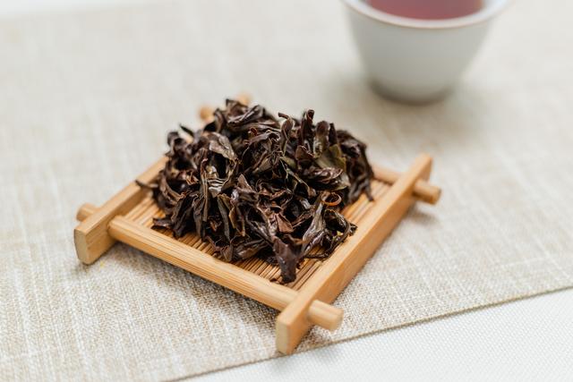 适合给长辈送礼的茶叶，都是100%的天然好茶