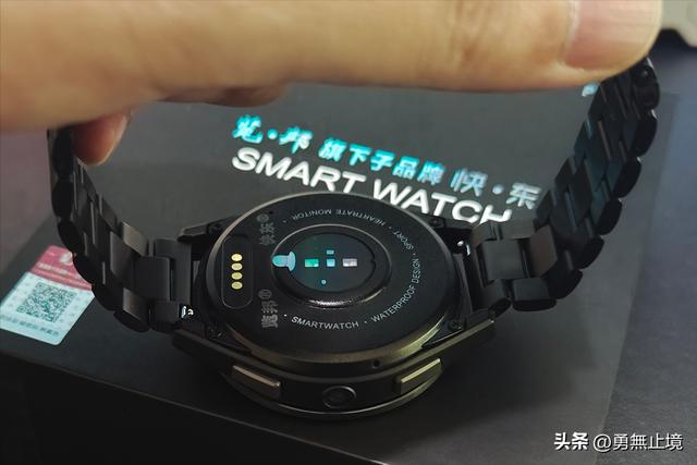 智能应用比较全面的智能手表，不再只是手机品牌的