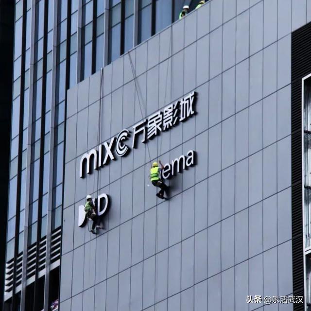 武万登场在即2022商业变局开启，记者提前探营武商梦时代