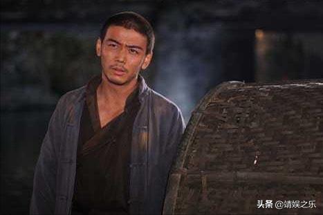 杨烁变成小包总，跌落的口碑到底是回不去了