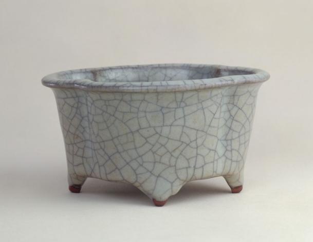 告诉你五大名窑里的神秘者，哥窑有哪些特征