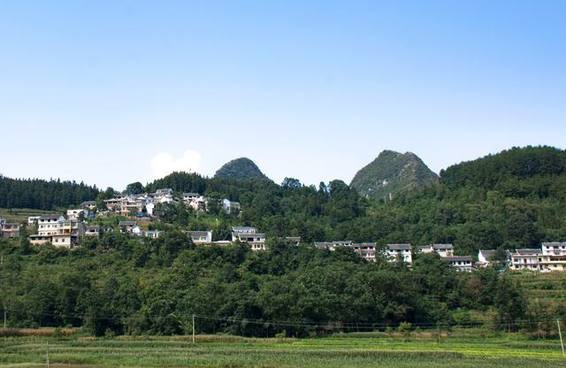 贵州最美的公路介绍，壮美的贵州遵义大发渠特大桥