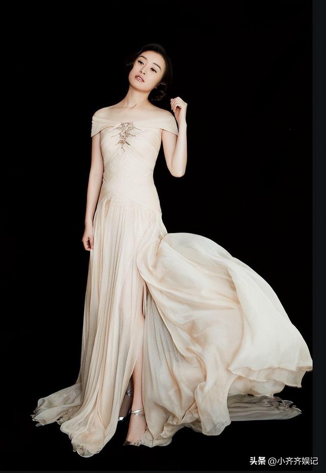 吴越为何如今还不谈男朋友，与陈建斌分手17年了