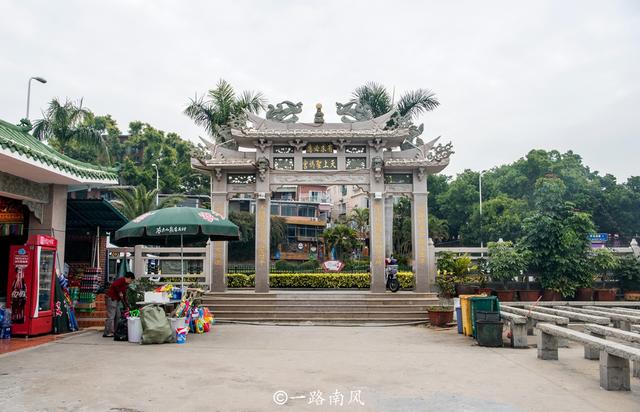 厦门市跟福州哪个面积大，福建小城市厦门