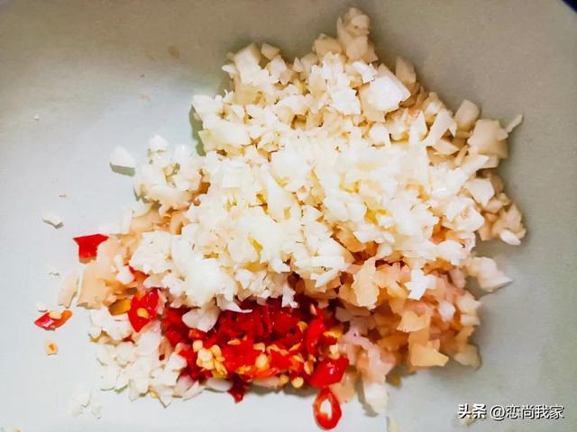 羊肉配什么菜好吃，这个季节吃羊肉配什么菜好吃（羊肉片别总是涮着吃）