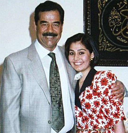 萨达姆的儿子乌代拿老百姓喂狮子，萨达姆长子乌代的魔幻人生