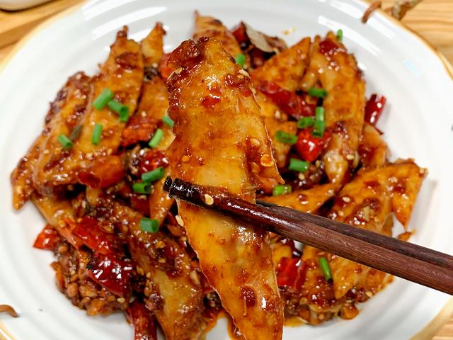 鸡翅尖怎么做好吃，鸡翅尖简单又好吃的做法