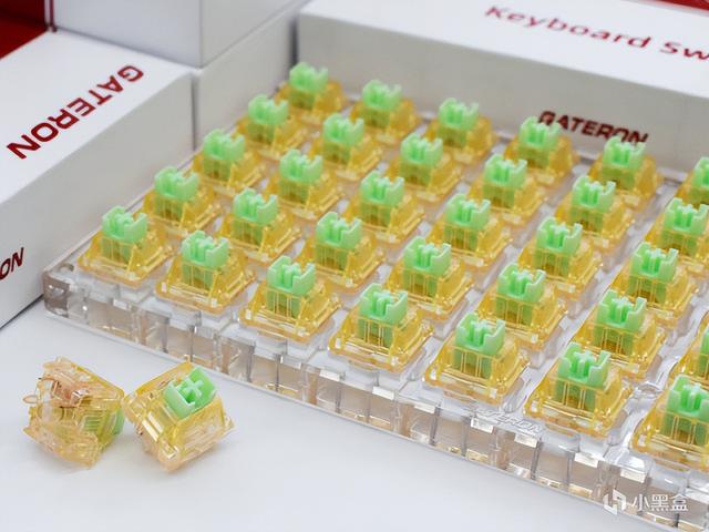 机械键盘推荐100-200 黑轴，樱桃轴已死谁在蹦迪