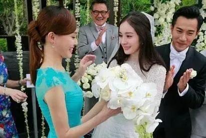 杨幂刘恺威婚礼直播，杨幂刘恺威婚礼背后的小秘密（笑得最甜的不是新郎新娘）