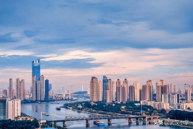 武汉人的生活是怎样的，一看就是武汉人