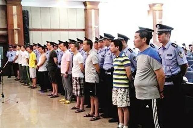 郑州皇家一号打砸事件，郑州“皇家一号”覆灭记