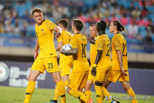 欧洲区13队全出炉，世界杯最新赛程分组（欧洲足坛疯狂一夜）