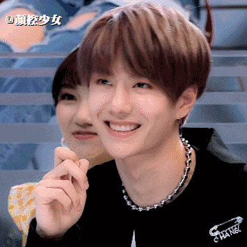 山茶花的英语怎样说，油菜花用英语怎么说