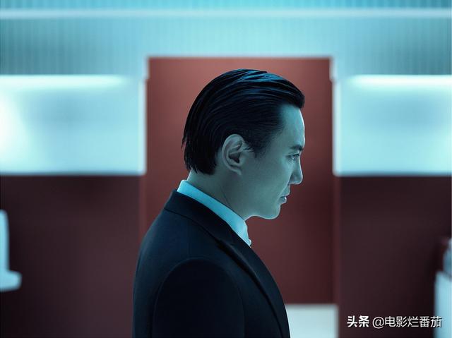 娱乐圈4大人气男星你最看好哪一位，明星为颜值焦虑