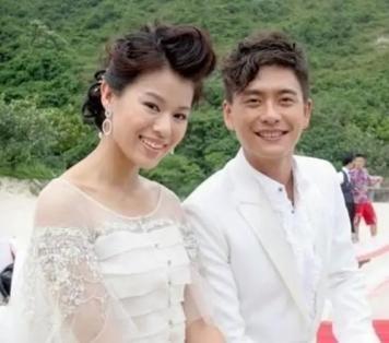 胡杏儿公开恋情，胡杏儿罕见回应和黄宗泽恋情（谁是“绯闻鼻祖”）