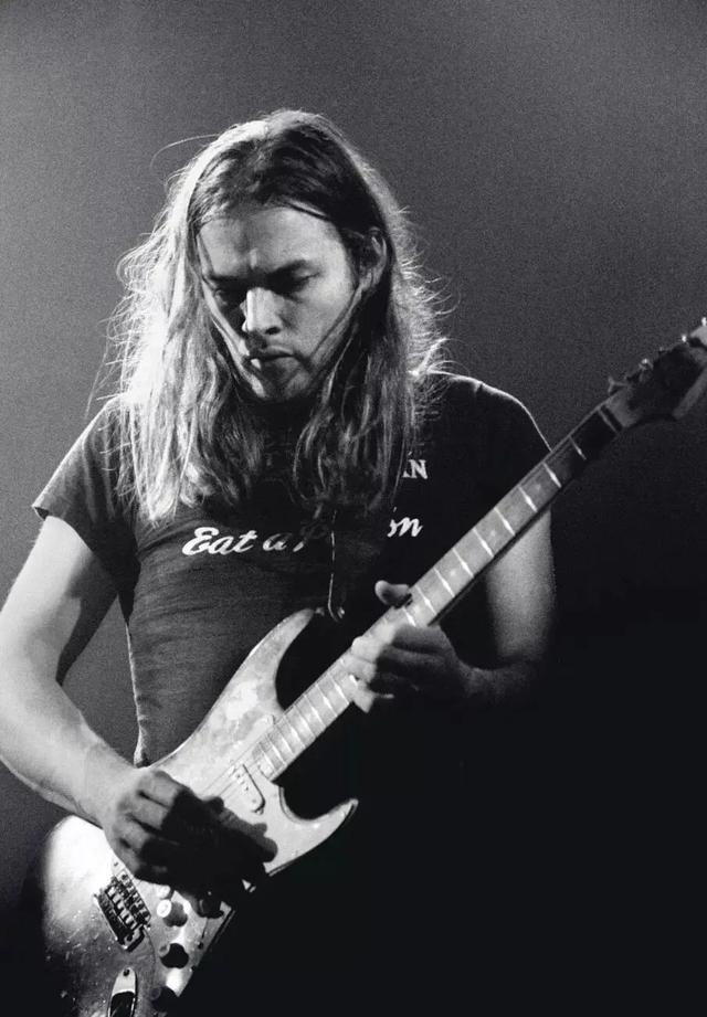 今年世界上最伟大的吉他手，不安现状、技艺精湛的吉他英雄——杰夫·贝克