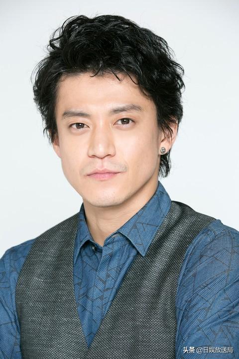 日本目前最受欢迎的男明星，日本2023年票选的最帅男演员