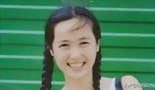 顾长卫张静初关系，曝蒋雯丽包养2名男大学生