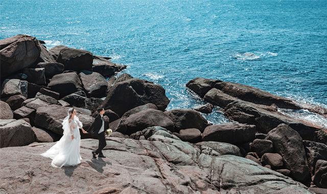 去三亚照婚纱照注意事项，三亚旅拍婚纱照攻略