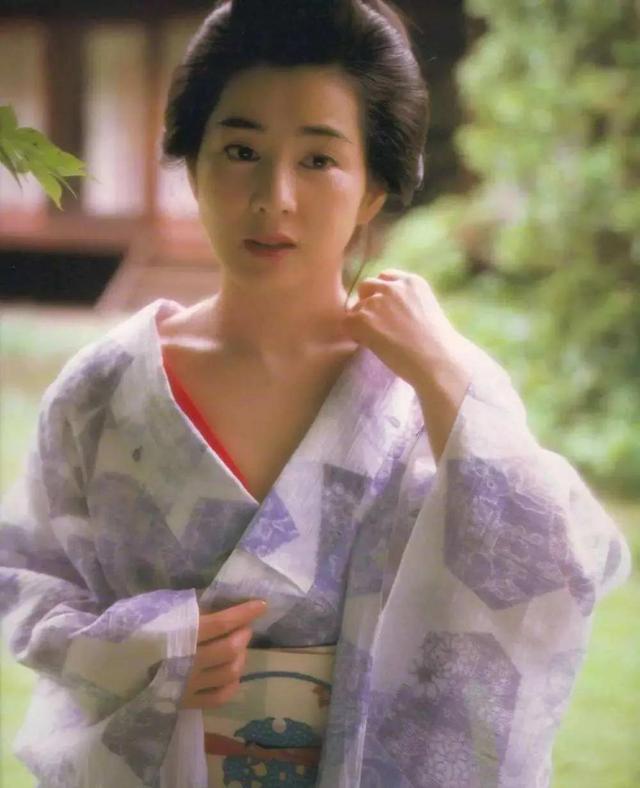 昭和最有名的三大歌姬，盘点昭和时代最美歌姬