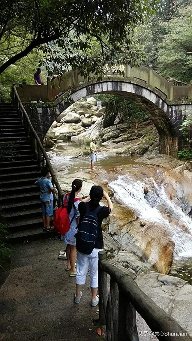 咸宁市九宫山旅游路线，咸宁旅游小知识-九宫山