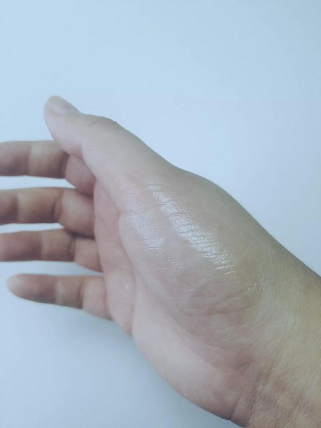 雅芳止汗露新包装，九款止汗露测评