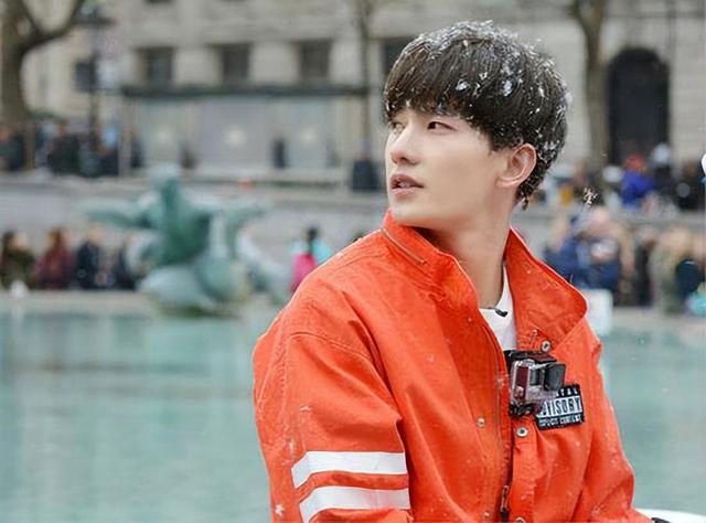 杨洋参加的综艺，杨洋参加过的综艺节目意外中毒（再不进组《花少5》就是你的归宿）