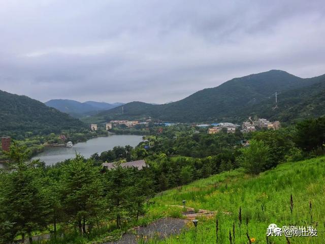 大连西郊森林公园爬山路线，徒步大连西郊国家森林公园