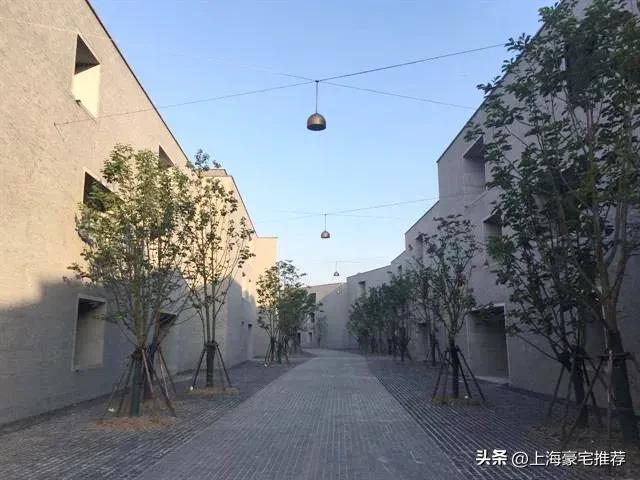 上海低调的豪宅住宅区，上海预算2亿是不是可以等等这个西郊宾馆旁的神秘豪宅