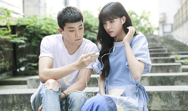 快男城堡生活直播，十位快男现状