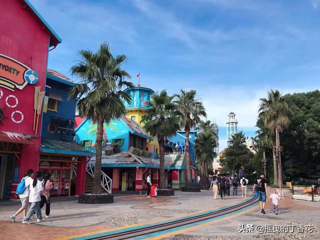 上海欢乐谷一日游，上海欢乐谷各项目游玩（旅游景点——上海欢乐谷）