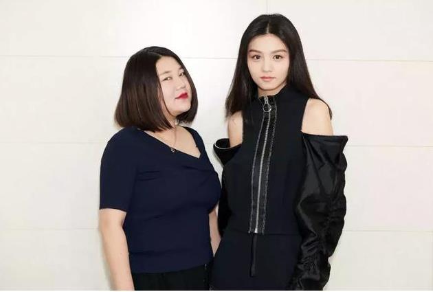 饶雪漫书模名单，一炮而红春夏书模出身逆袭金像影后