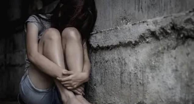 男子入室锤杀两名19岁女孩，湖南一男子为给自己举办生日宴会