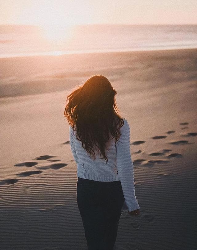 短篇甜宠文甜到炸推荐，安利七本短篇小宠文