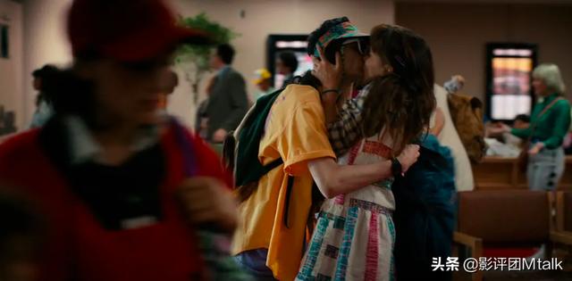 怪奇物语四季结局深度解析，豆瓣10万人9.2分怪奇物语4这世界如此美好