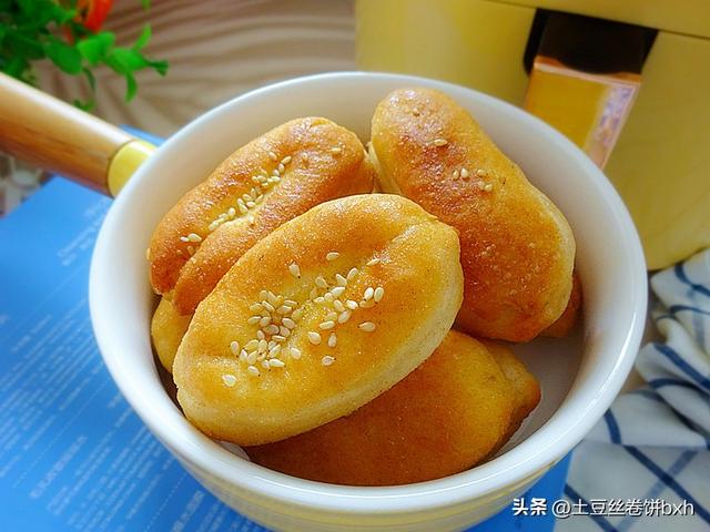 家庭版油炸小油条的做法，低糖健康小油条