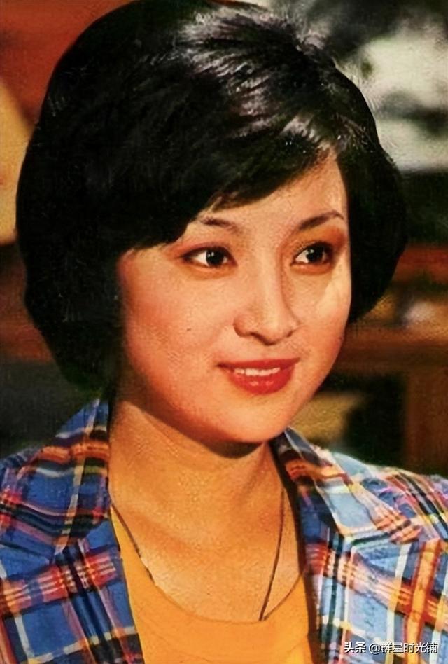 陈松伶和张铎结婚登记照，张铎陈松伶为表不离婚决心