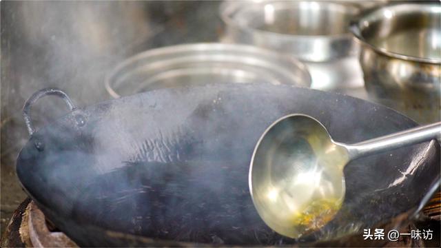 四川红油辣椒简单做法，这样做3种辣椒混合一起不但能炒菜