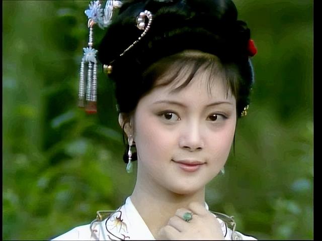 红楼梦87版与2009版对比，87版红楼梦形象经典