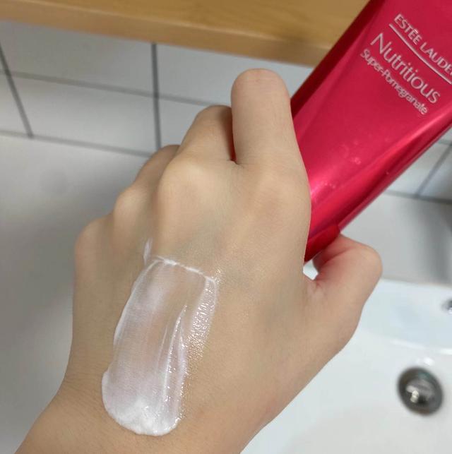 纯天然洗面奶排行榜，孕妇可用的洗面奶产品排行榜（精选这三款洗面奶是真的好用）