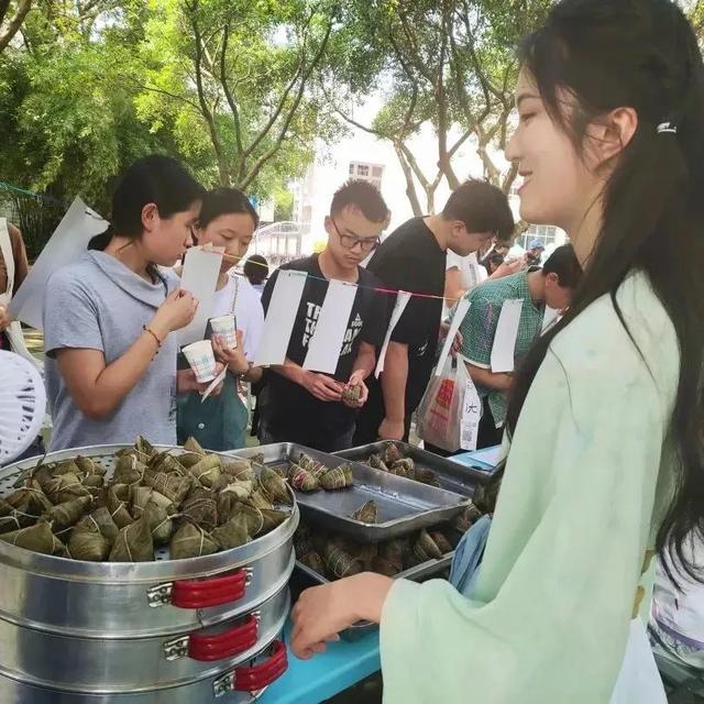 最漂亮的十所大学宿舍，别人家系列重庆大学虎溪校区学生宿舍的美不只一点