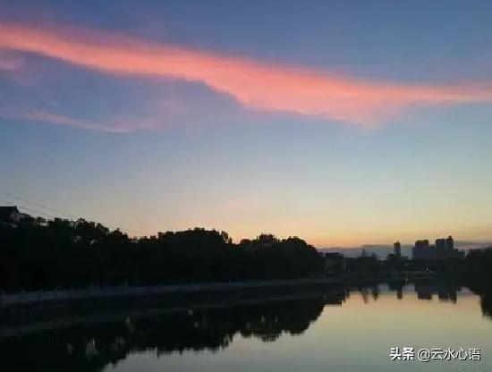 杜甫的五言绝句，杜甫的十首五言绝句（杜甫的两首佳作）