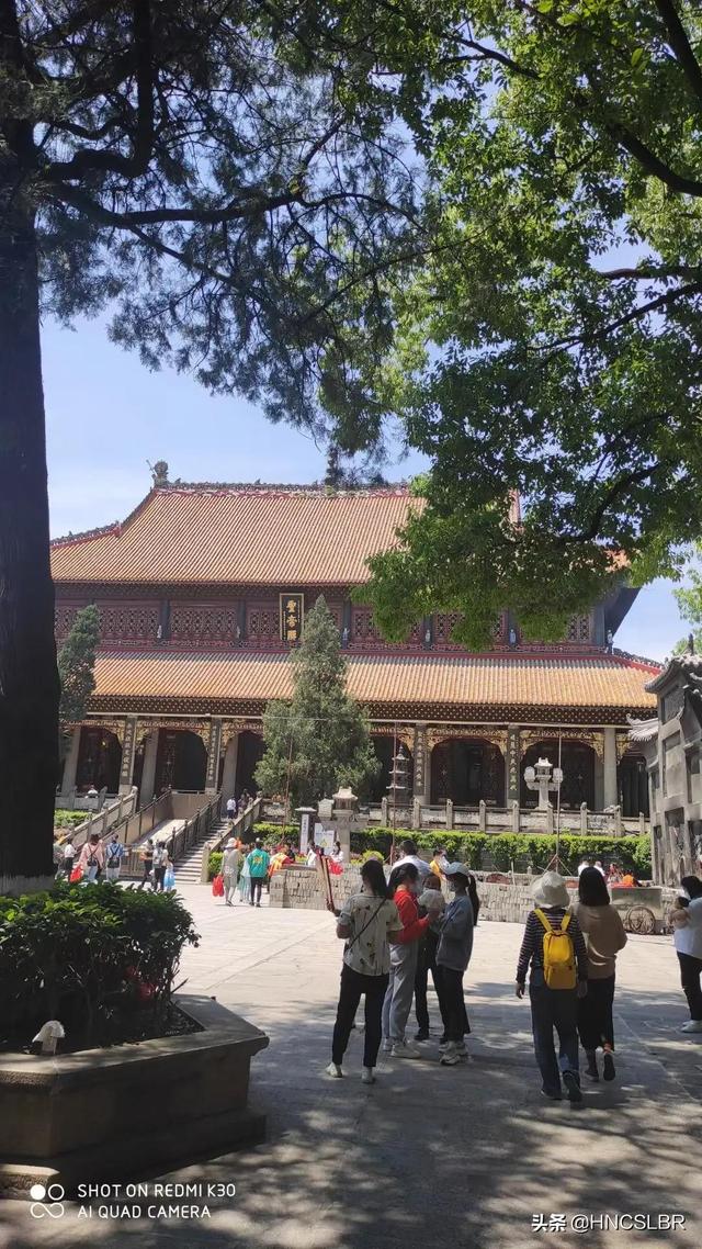 南岳衡山在哪里，南岳衡山天下奇观（南岳衡山，五岳独秀）