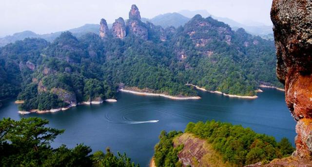 福建30个绝美景点，鼓浪屿、东山岛、湄洲岛、武夷山