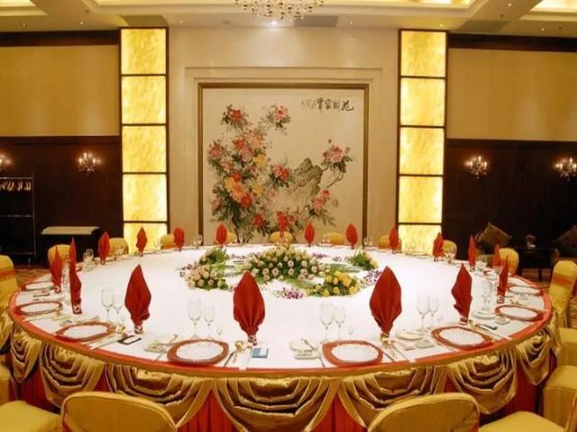 昆明十大必吃本地餐厅24小时营业，昆明这10家餐厅竟然是名人故居